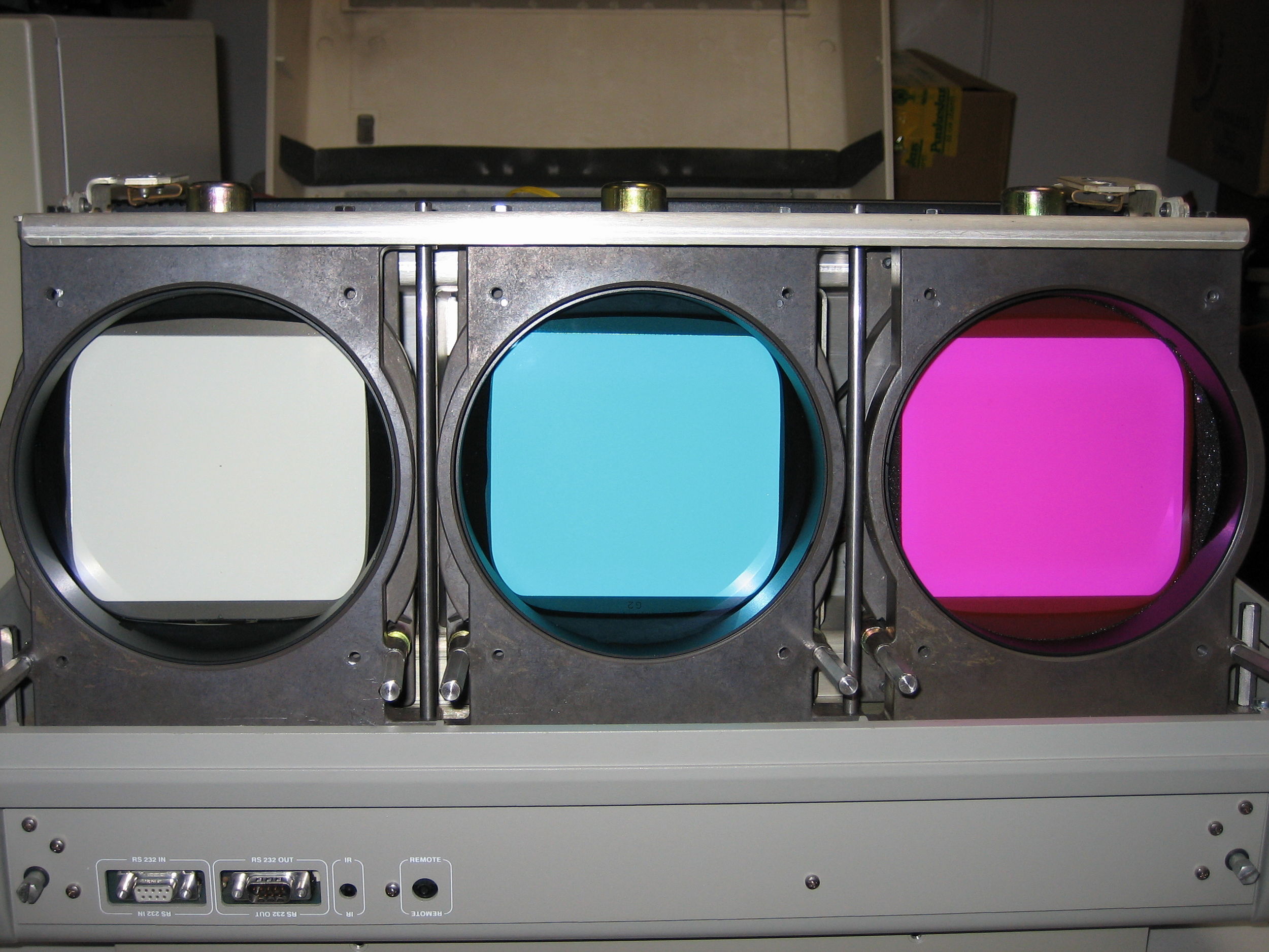 800_kaikki_putket_salamalla