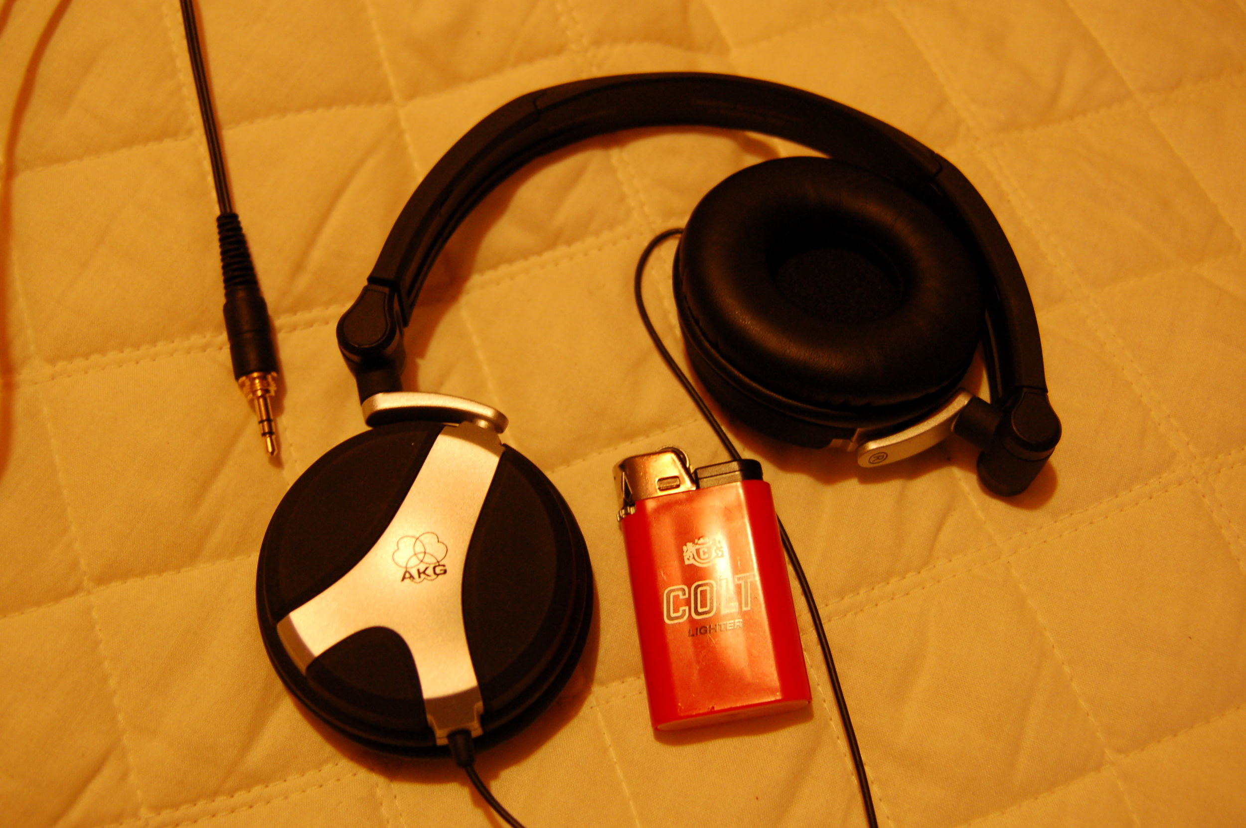 akg dj81