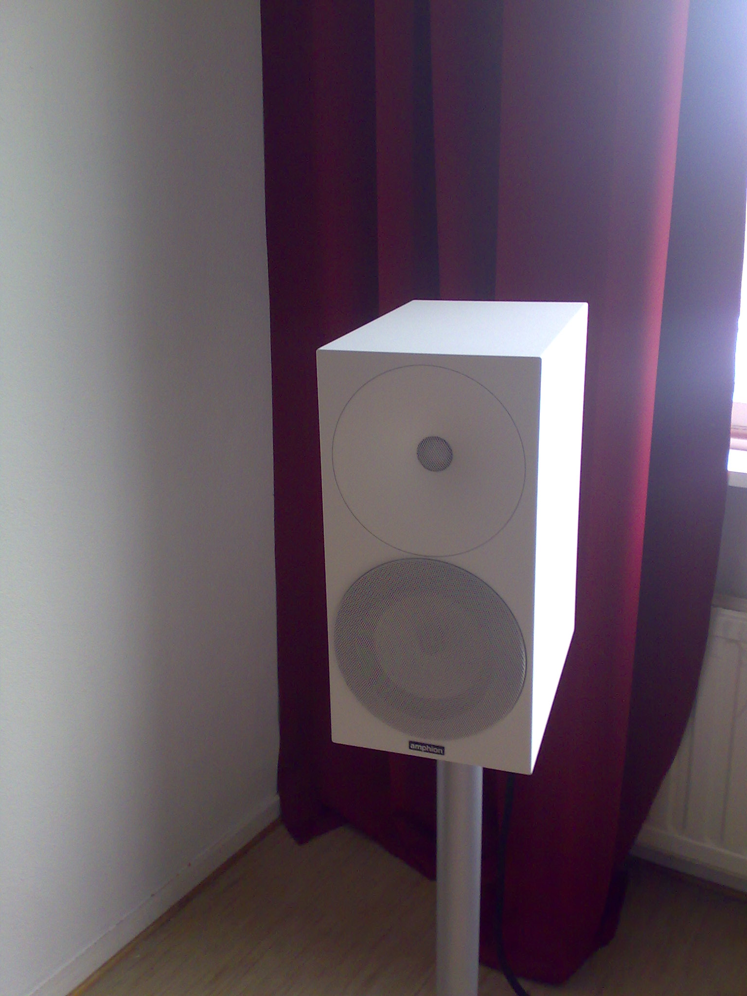 Amphion Argon 3