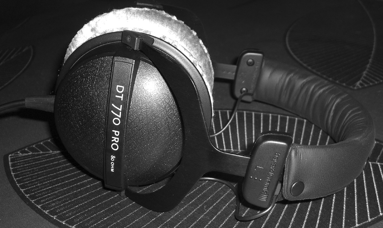 Beyerdynamic DT 700 PRO