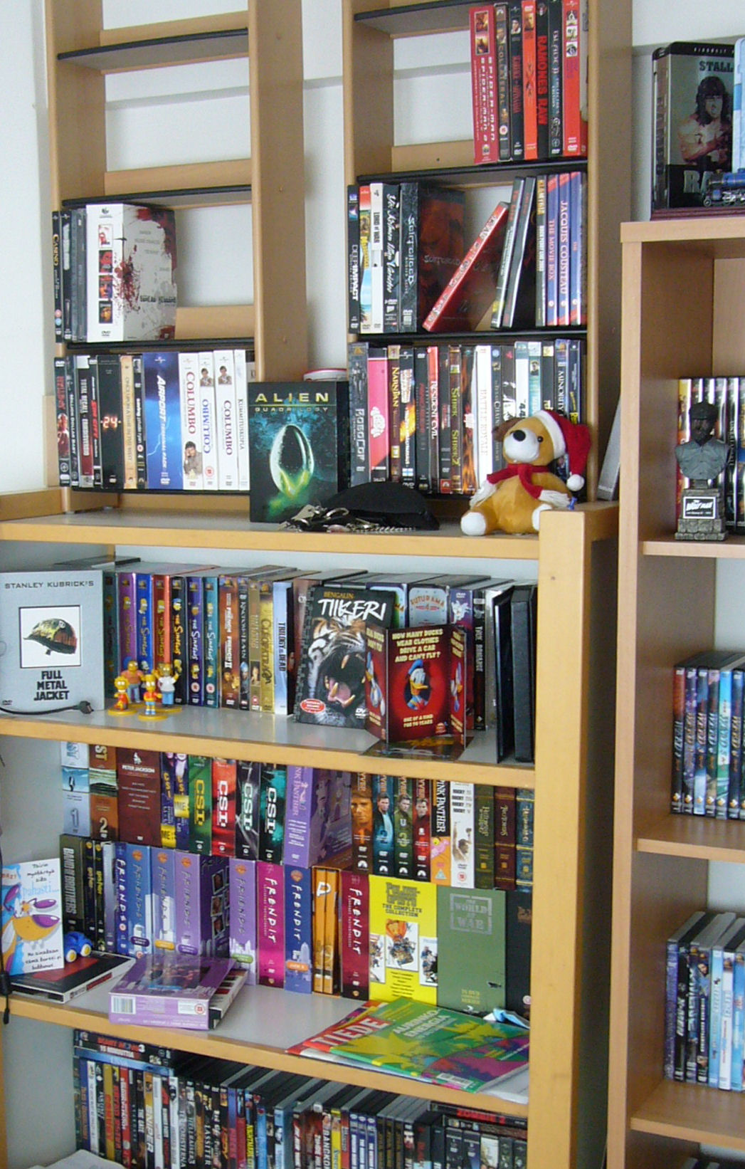 DVD-hylly 2