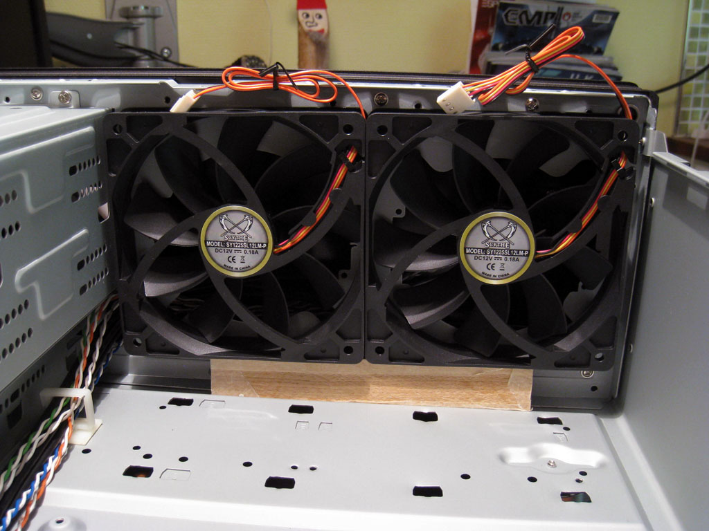 HTPC-projekti - Silverstone LC10b-e