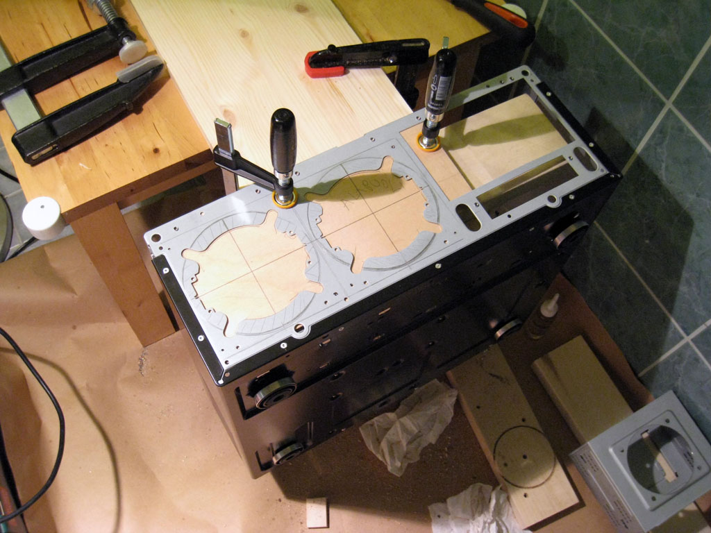 HTPC-projekti - Silverstone LC10b-e