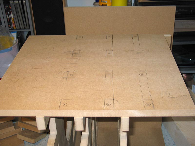 Kiinnityskohtien merkkaus