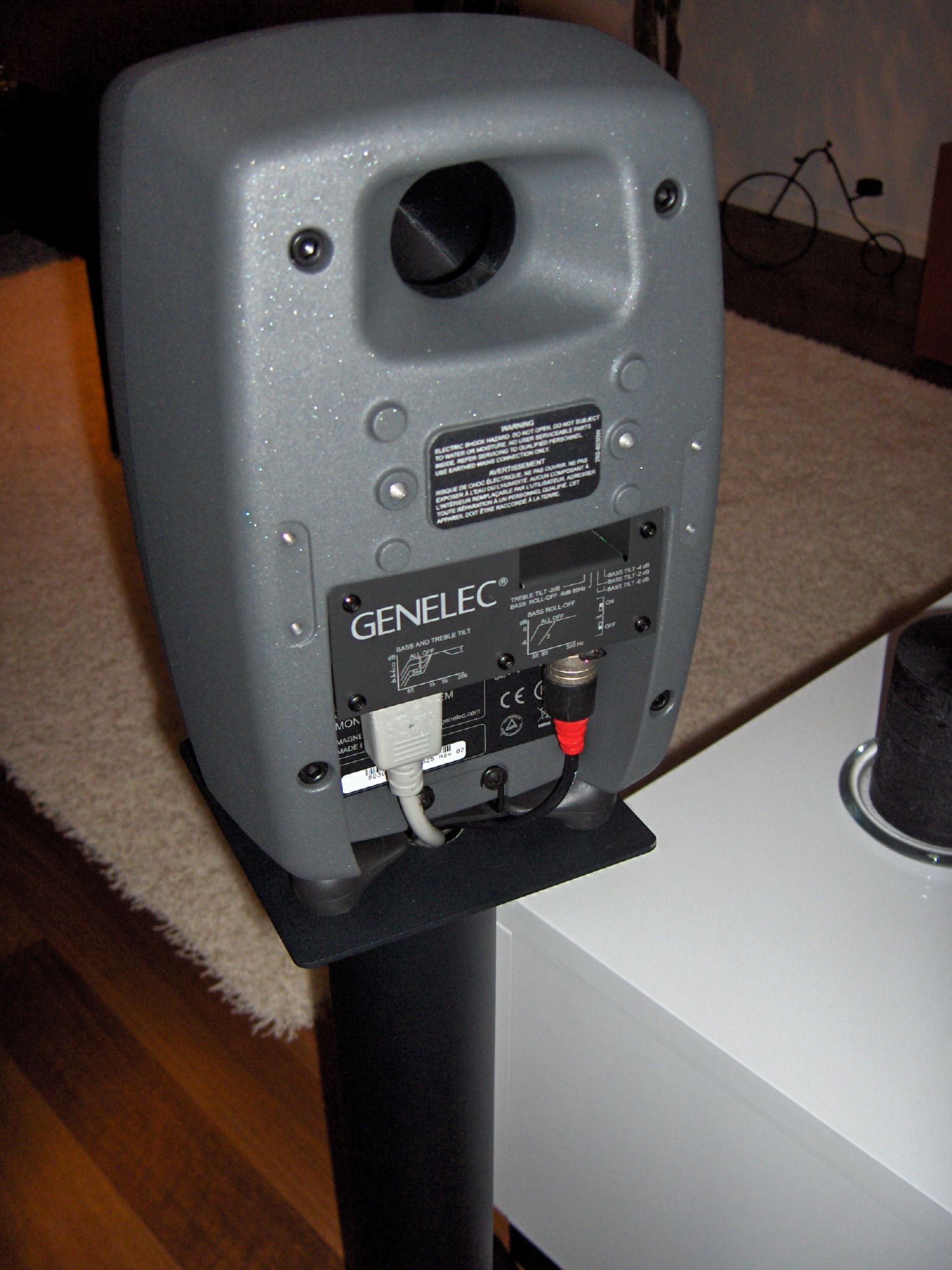 Kotiteatterisettiä!