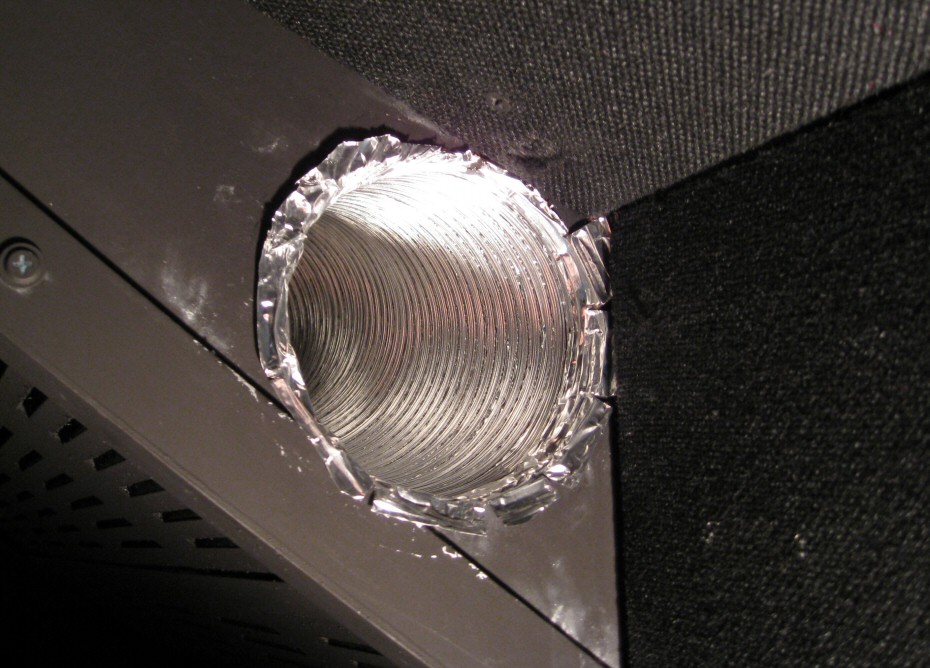 Laitekaapin lisäilmastointi