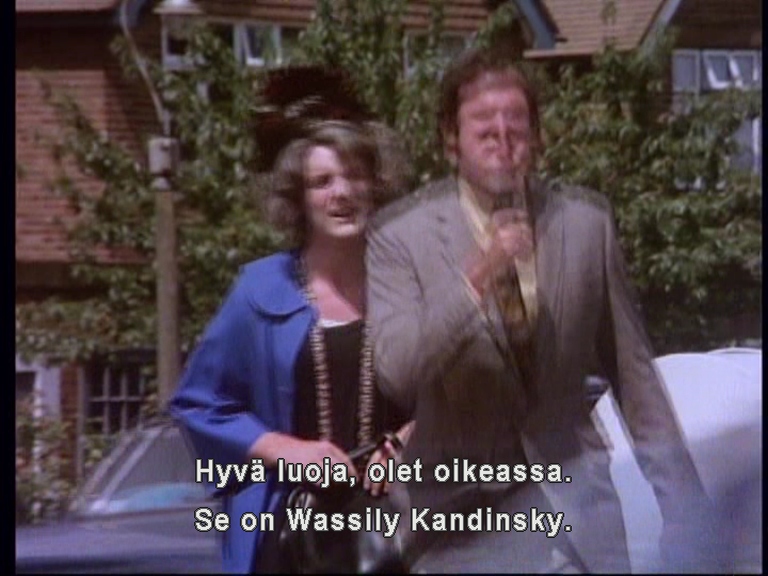 Monty Python (1. kausi), Sony/R2 (ruutukaappauksia)