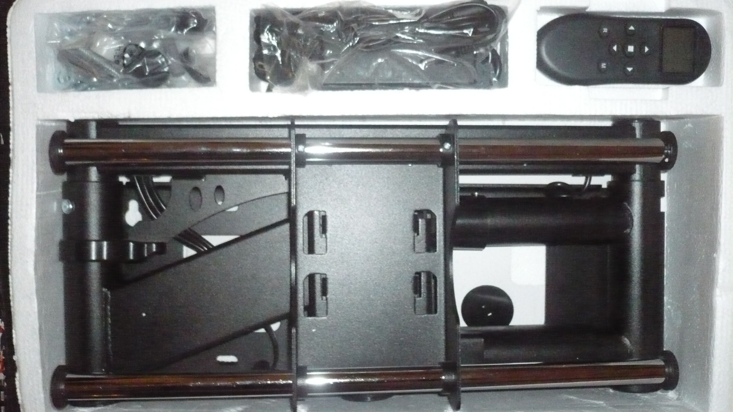 Moottoroitu lcd/plasma teline 32"-42":sille