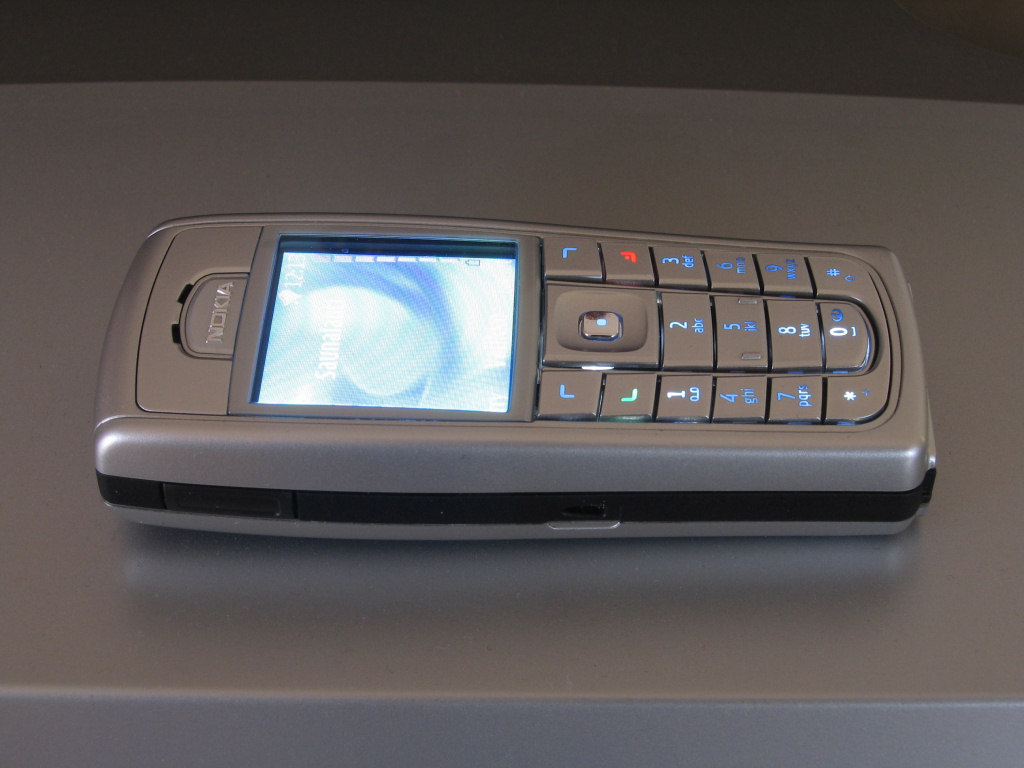 Nokia 6230i