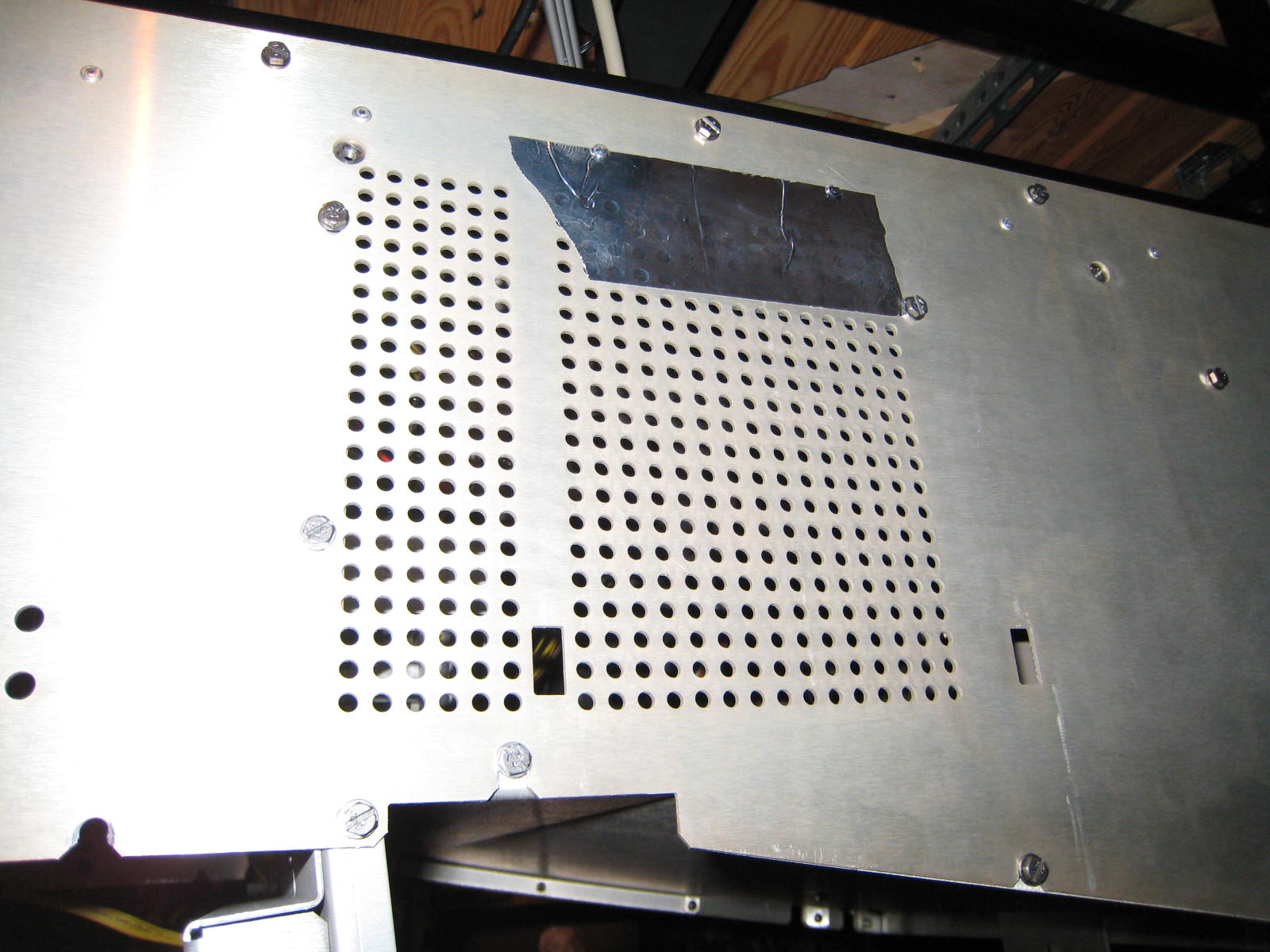 Sivureikien tukkiminen