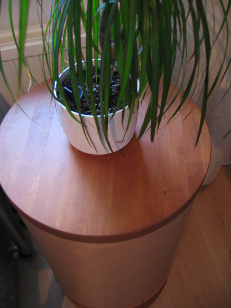 Sulosointuinen kukkateline