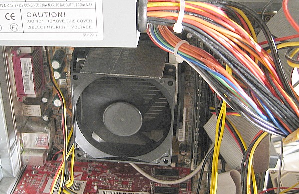 teipattu_tuuletin_paalta